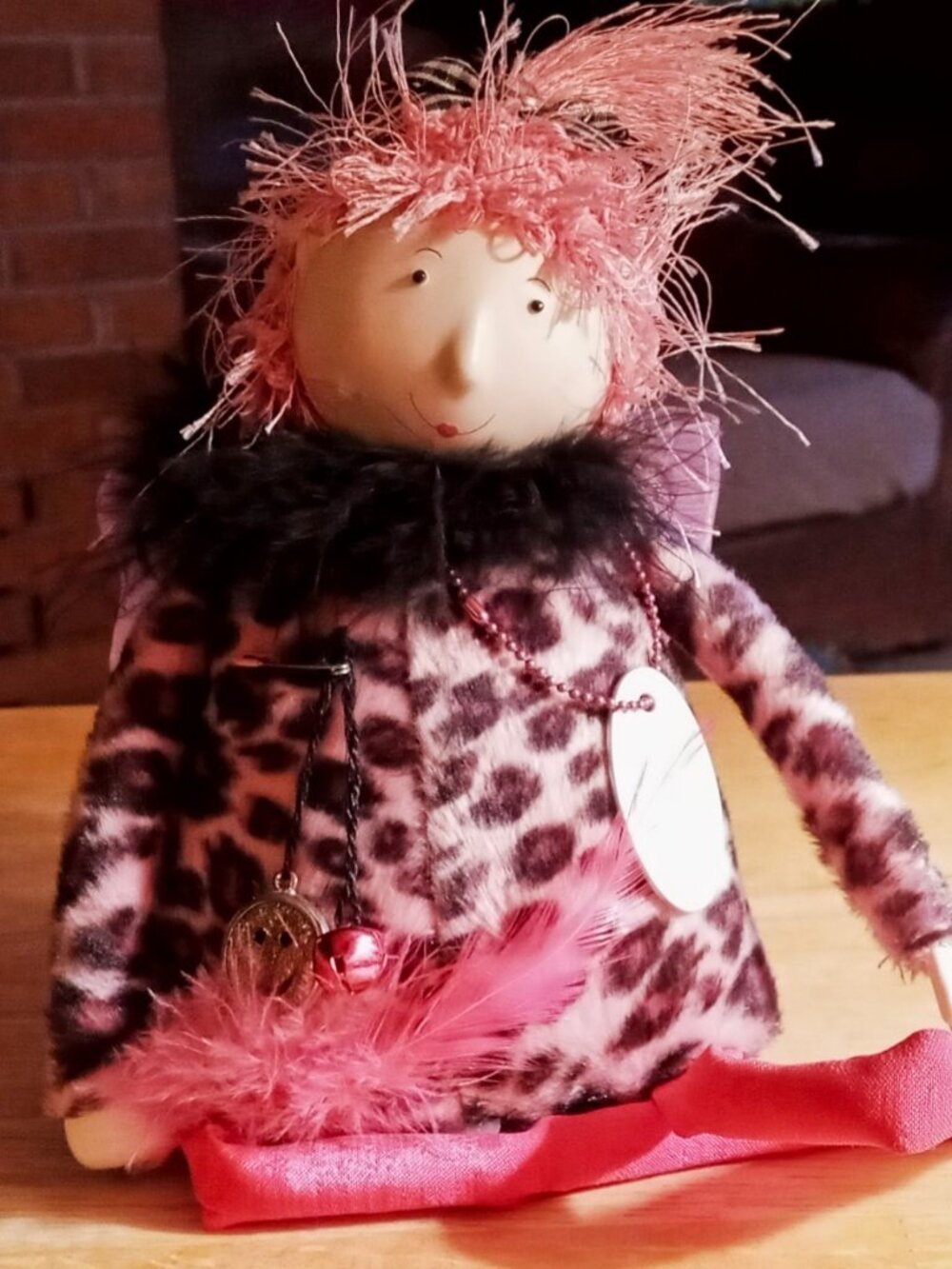 Hallmark LAUGHTER & Happiness Wish Sister/Friend Pretty Pink Leopard Shelf Doll